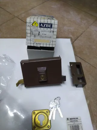 Cerraduras AZBE Nuevas (2 unidades)