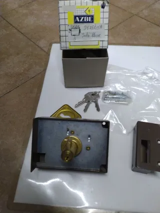Cerraduras AZBE Nuevas (2 unidades)