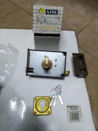 Cerraduras AZBE Nuevas (2 unidades)