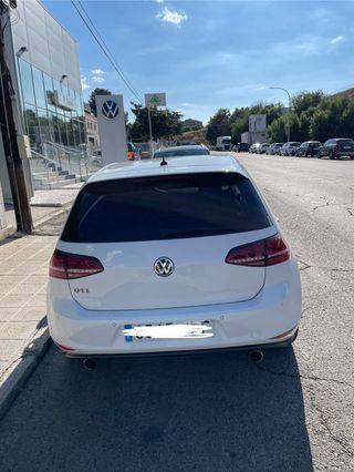 Volkswagen Golf GTI Performance NACIONAL