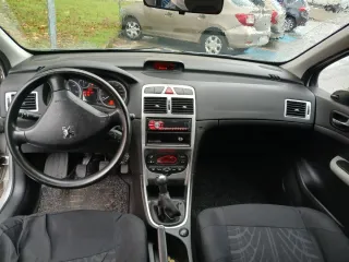 Peugeot 307 2004