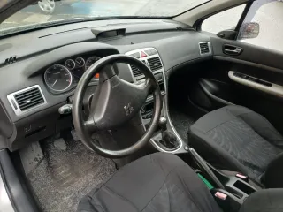 Peugeot 307 2004