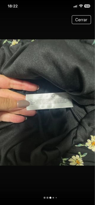 Falda floral negra Primark