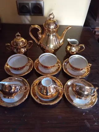 Juego de café porcelana dorado
