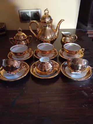 Juego de café porcelana dorado
