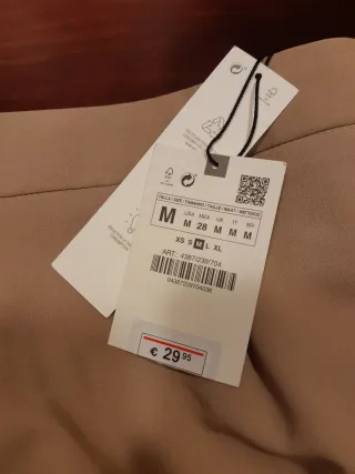 Pantalón Zara Talla M/38 Beige