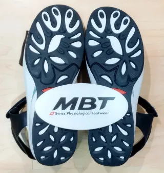 Sandalia MBT Modelo Malia Negra