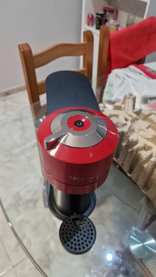 Cafetera Nespresso Vertuo Next