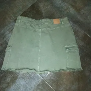 Falda vaquera cargo verde militar