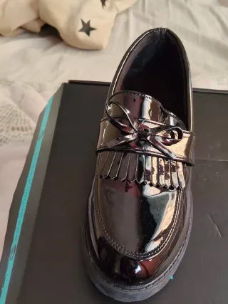 Mocasines charol negros niña/adulta T35