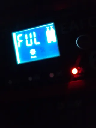 Cargador Batería Coche EAfc 6A