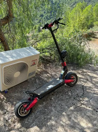 Patinete Eléctrico DUOTTS D10 Todoterreno. Tiene