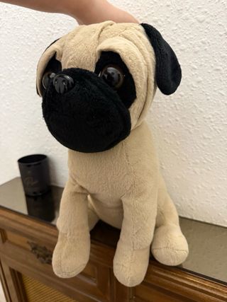 Peluche Perro Pug / carlino grande muñeco animal