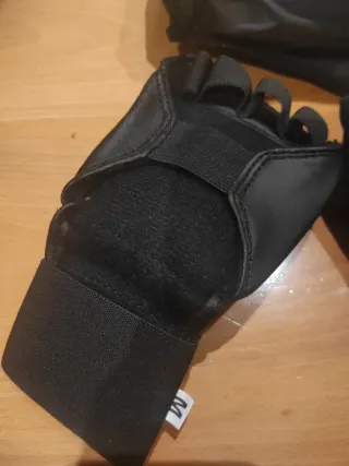 Guanti imbottiti Energetics Box