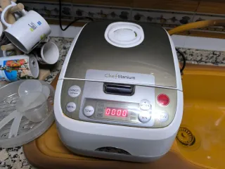 Robot Cocina Chef Titanium + Olla Eléctrica