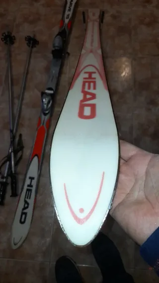 Esquís HEAD CARVE 15 con bastones