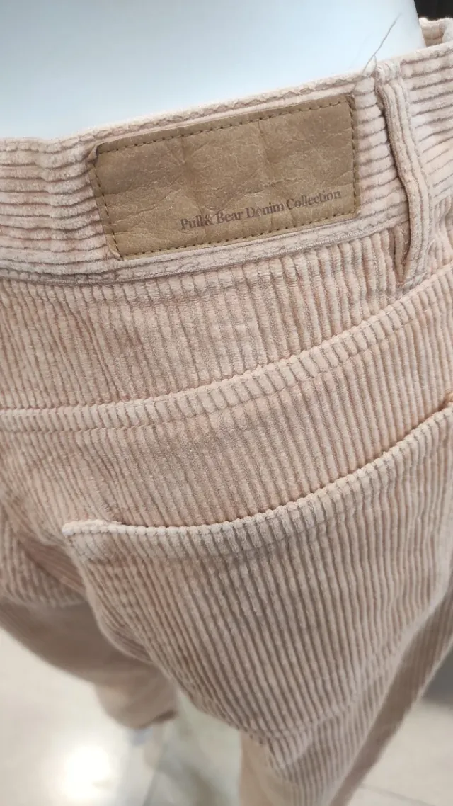 Pantalones de pana beige Talla 36