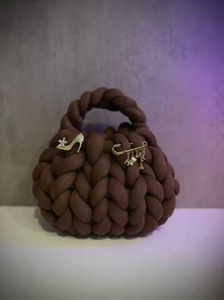 Bolso tejido a mano