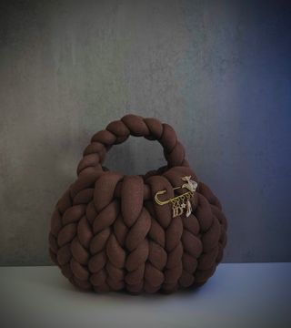 Bolso tejido a mano