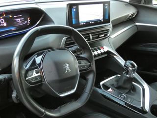 Peugeot 5008 2023