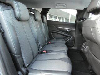 Peugeot 5008 2023