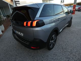 Peugeot 5008 2023