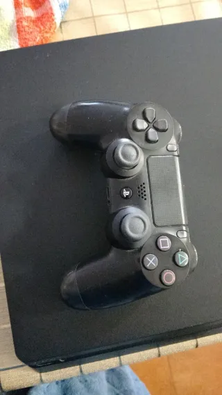PS4 (PlayStation 4) Negra