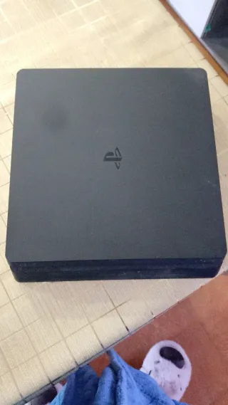 PS4 (PlayStation 4) Negra