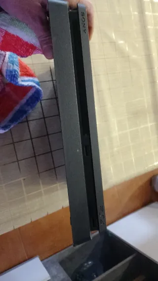 PS4 (PlayStation 4) Negra