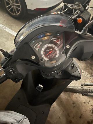 Honda SH 125i 2010 Negra