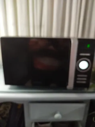 Microondas Daewoo Negro