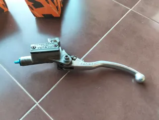 Bomba de embrague Magura