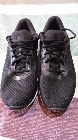 Zapatillas deportivas Under Armour Charged Breeze