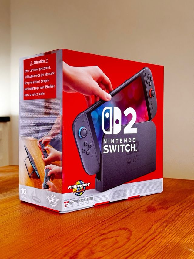 Nintendo Switch 2 sigillata + Mario Kart World