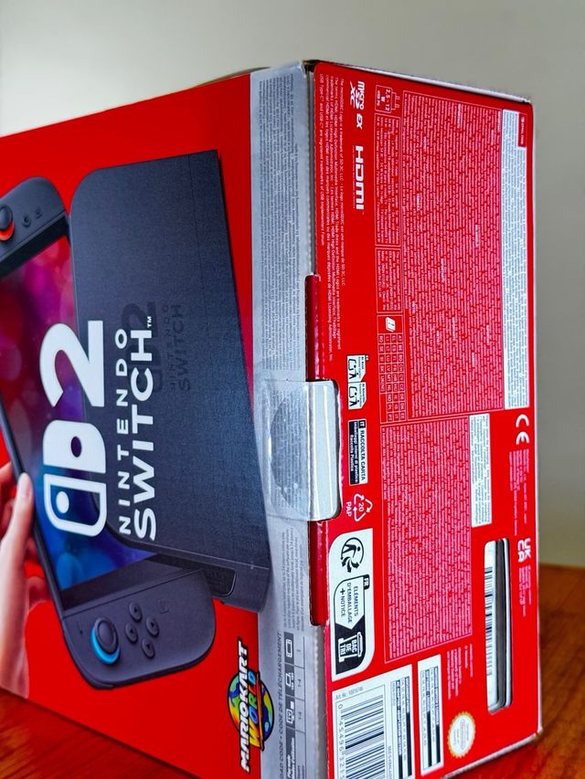 Nintendo Switch 2 sigillata + Mario Kart World