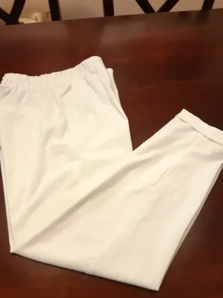 Pantalón Bershka Talla S