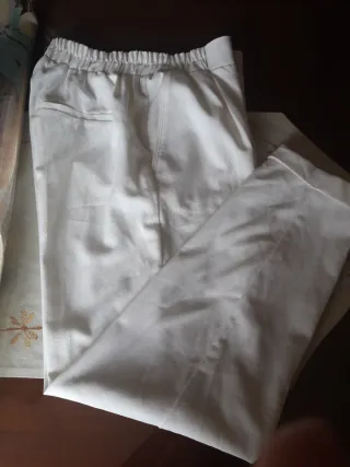 Pantalón Bershka Talla S