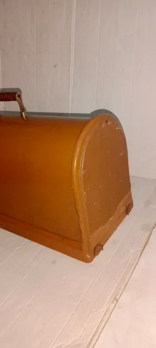 Tapadera Máquina de Coser Antigua