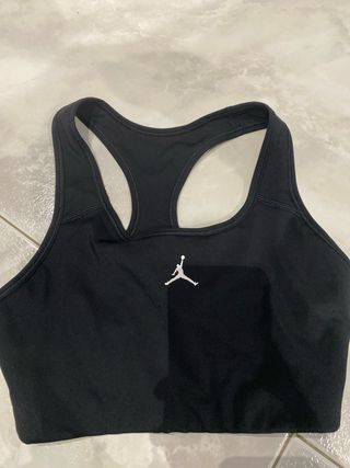 Top sportivo Jordan nero