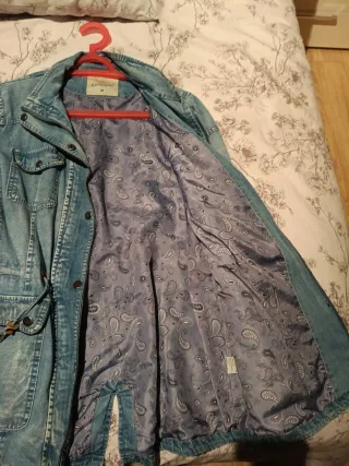 Cazadora vaquera ajustable