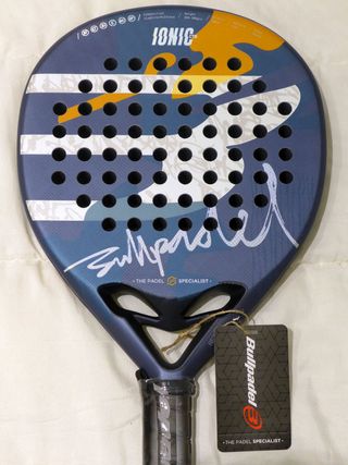 Pala padel BULLPADEL IONIC CONTROL 25 2025 NUEVA