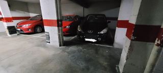 Garaje en venta en Riera Alta - Llatí en Santa Coloma de Gramanet