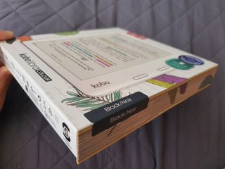 Lettore eReader Kobo Libra Colour Nero