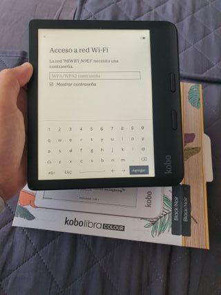 Lettore eReader Kobo Libra Colour Nero