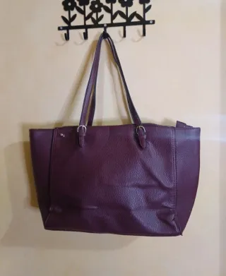 Borsa a spalla bordeaux Stradivarius
