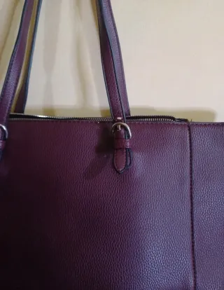 Borsa a spalla bordeaux Stradivarius