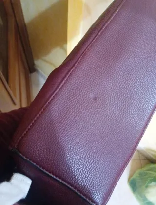 Borsa a spalla bordeaux Stradivarius