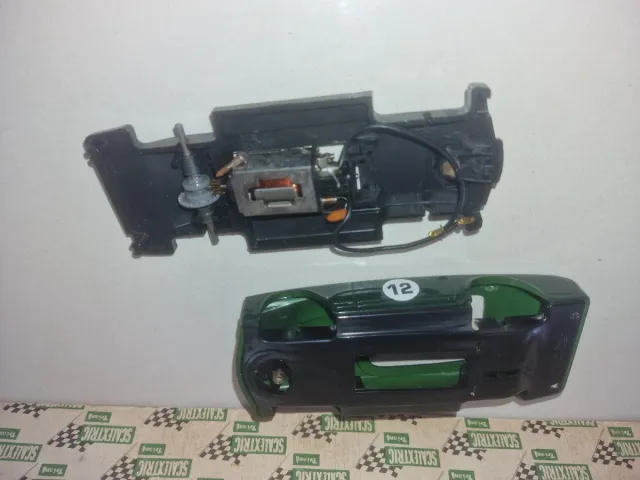 Carroceria 5€ Chasis 4€ Motor 6€