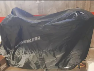 Honda SH 125i Negra con Baúl