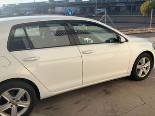 Volkswagen Golf VII 2.0 TDI Advance BlueMotion 150